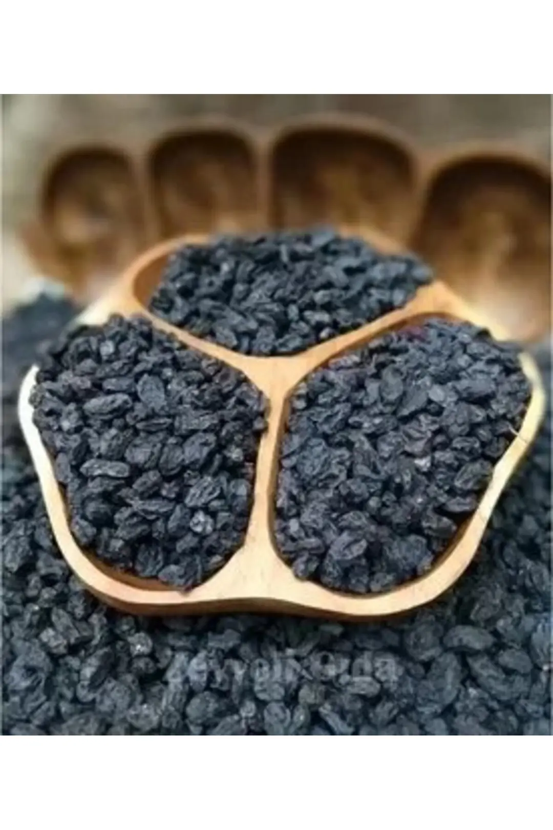 Çekirdeksiz Siyah Üzüm (500Gr)